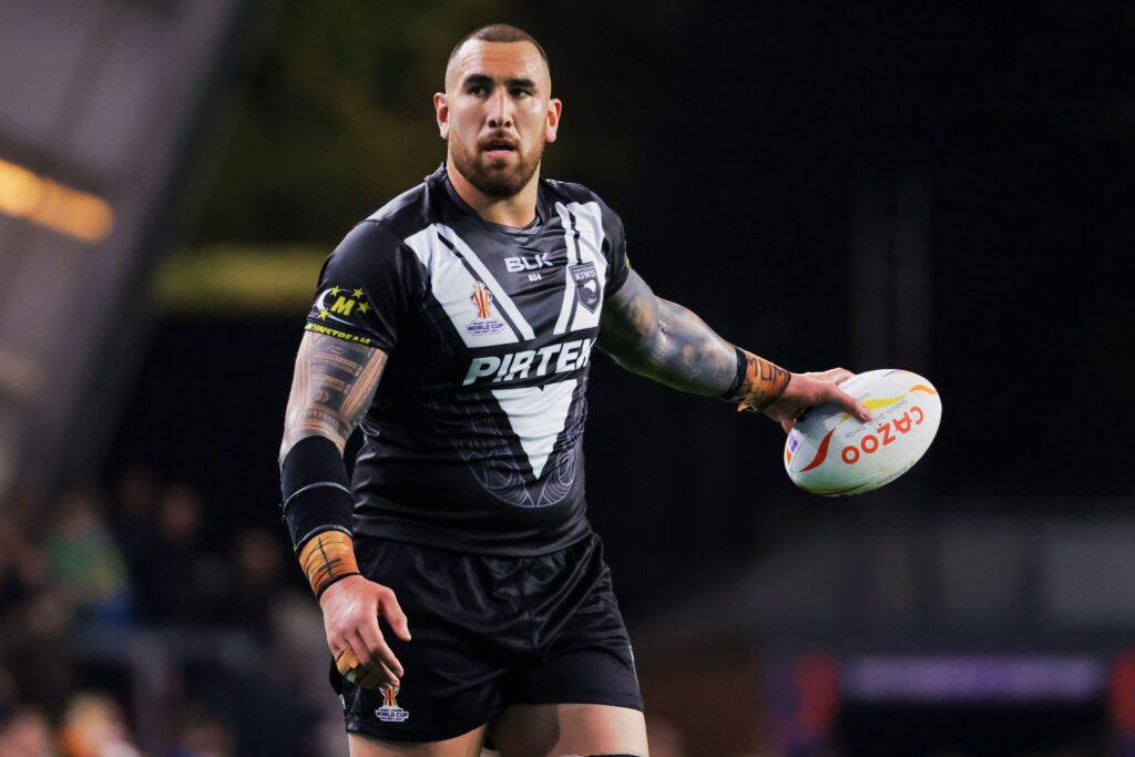 Nelson Asofa-Solomona Height and Weight, Wife, Age, Salary, Partner, Stats, Parents, Dad, Injury