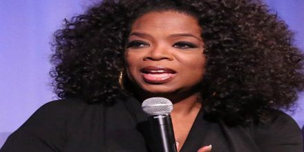 Oprah Winfrey Biography in English : Boyfriend, Personal life, Career & More